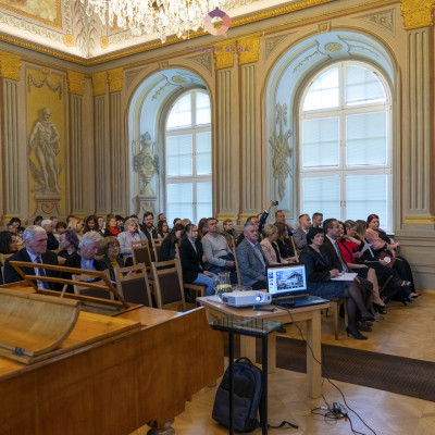 Úvodná konferencia