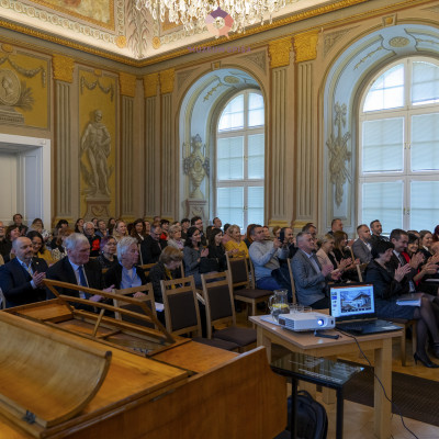 Úvodná konferencia