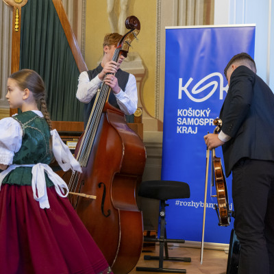 Úvodná konferencia