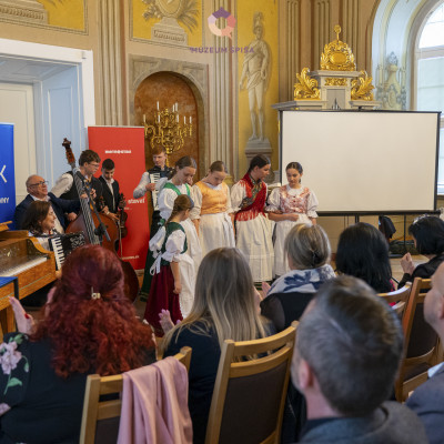 Úvodná konferencia