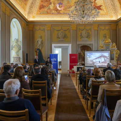 Úvodná konferencia